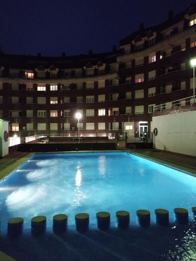 Ferienwohnung Castro Urdiales Precioso Con Piscina Exterior foto